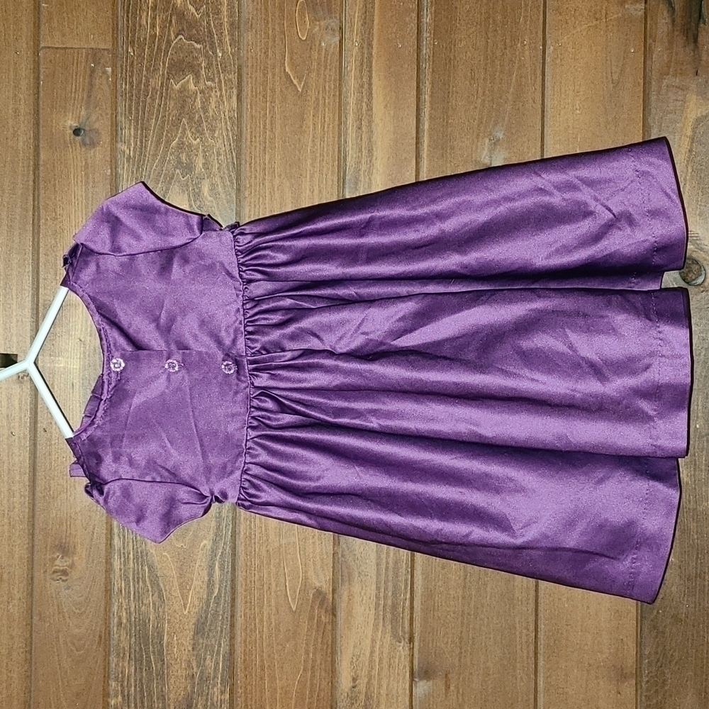 Gorgeous deep purple toddler dress 💜 - Picture 3 of 7